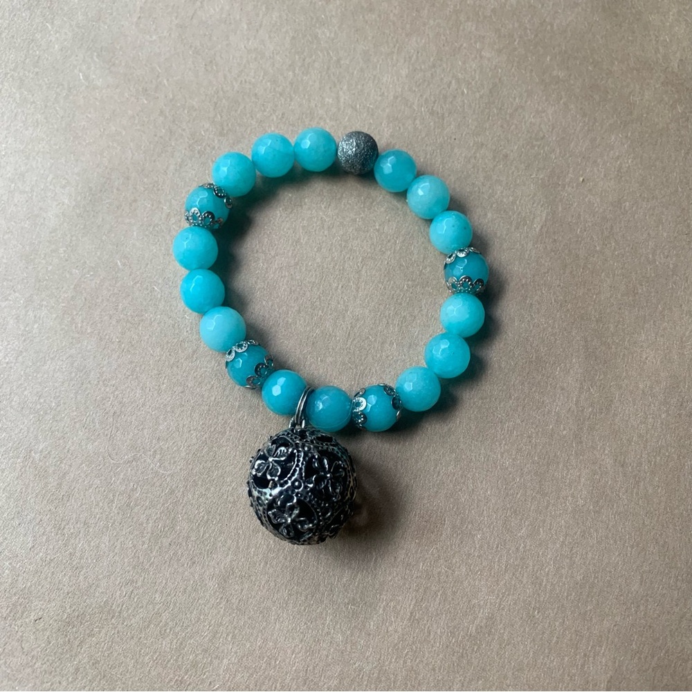 Jugar n Spice Beaded Bracelet with Vintage European Charm